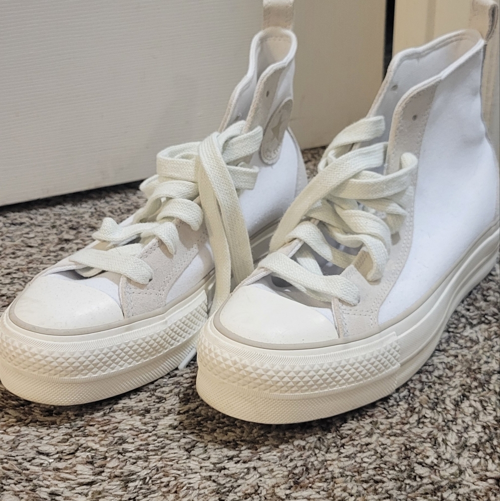 Womens white platform converse